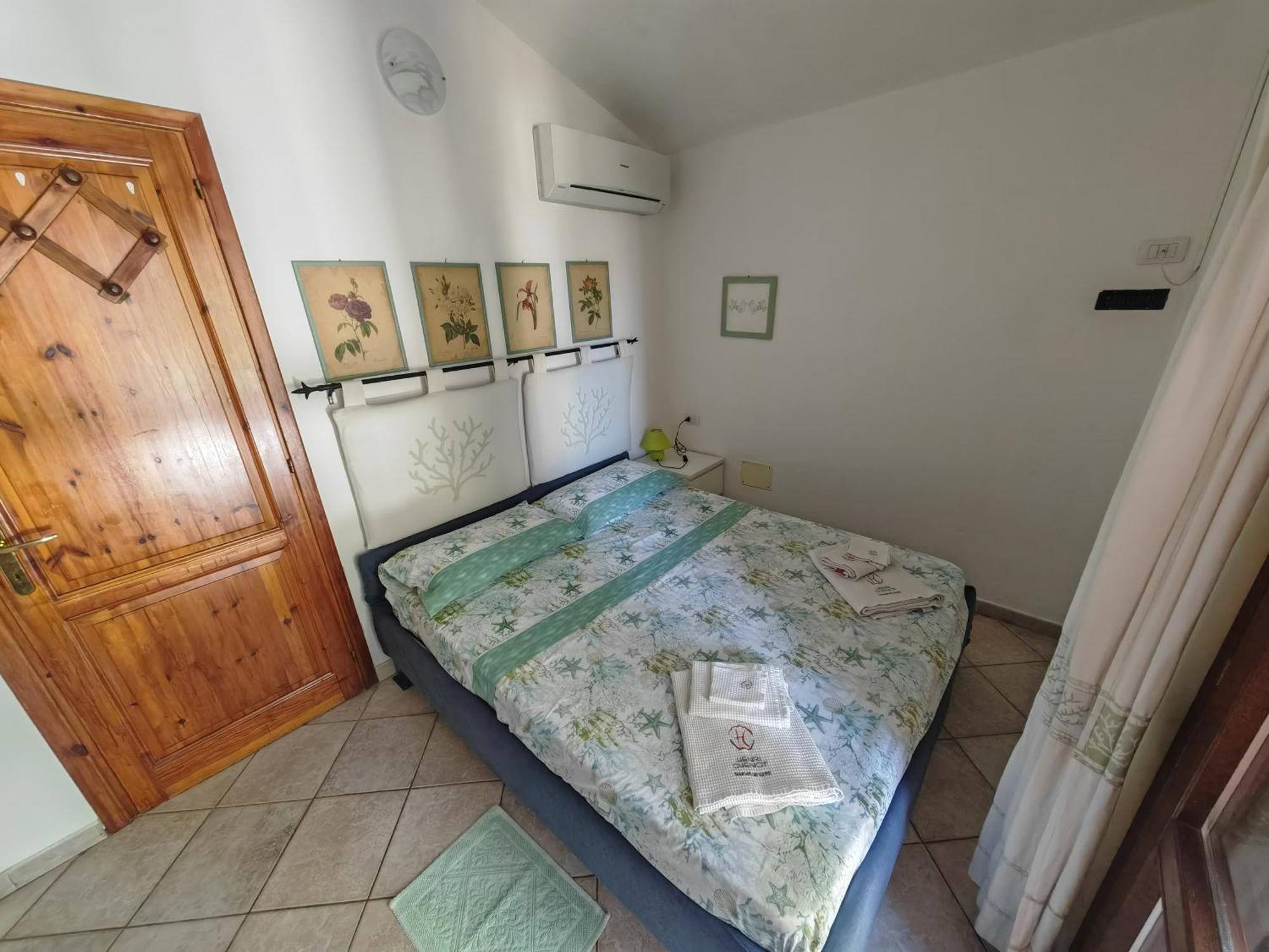 Bed and Breakfast Da Teresa San Teodoro  Pokój zdjęcie