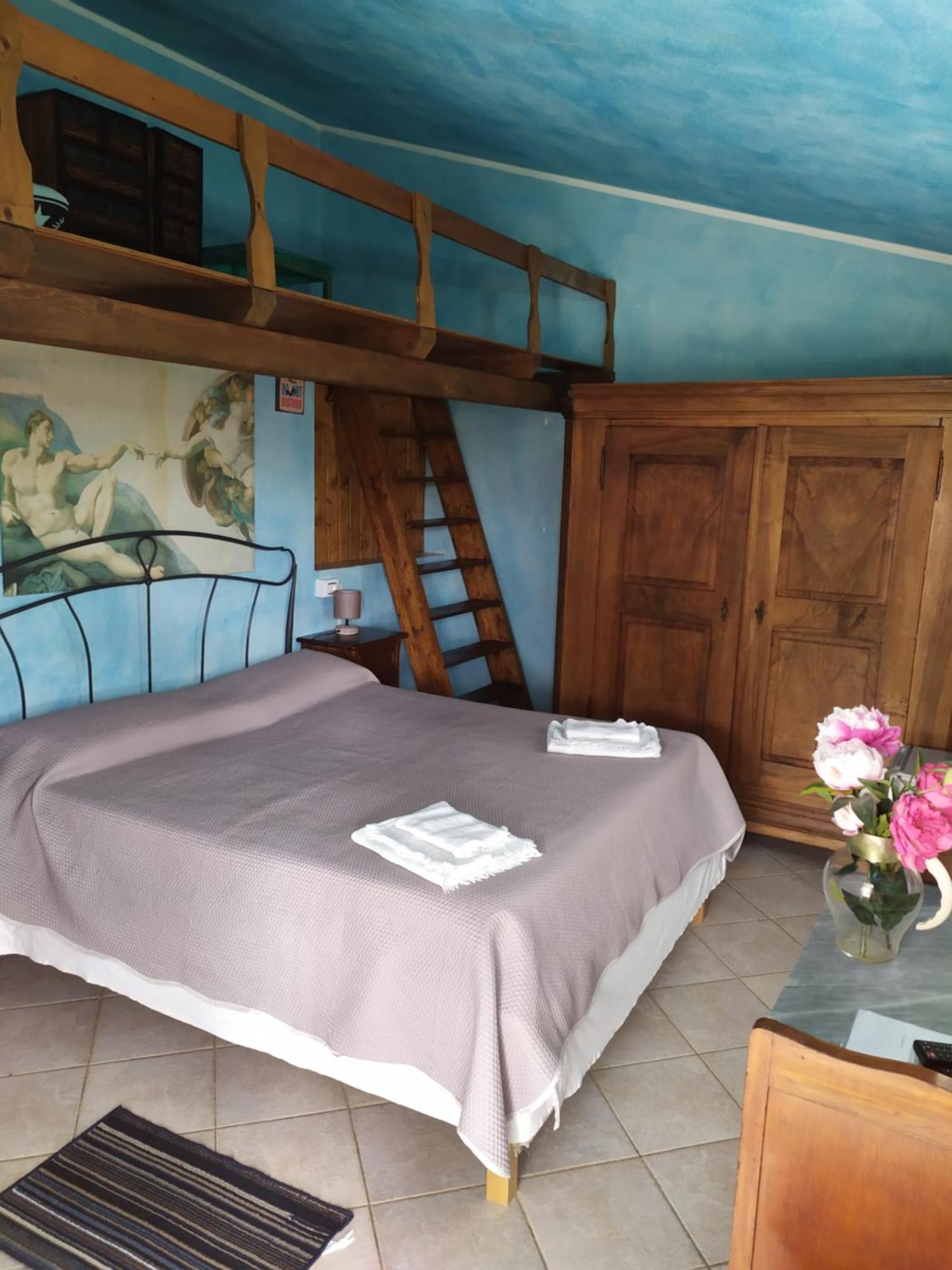 Bed and Breakfast Da Teresa San Teodoro  Pokój zdjęcie